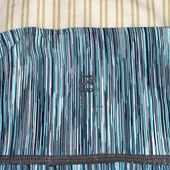 Gap Fit active pants - small - Picture 6 of 6